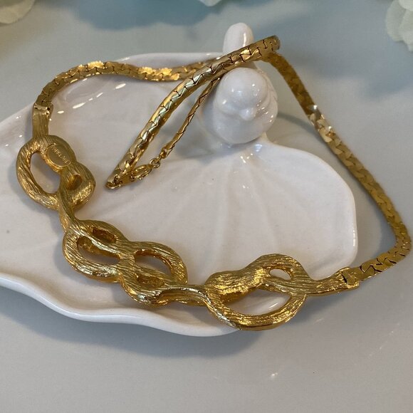 PARK LANE GOLD-PLATED KNOT NECKLACE - Picture 6 of 8